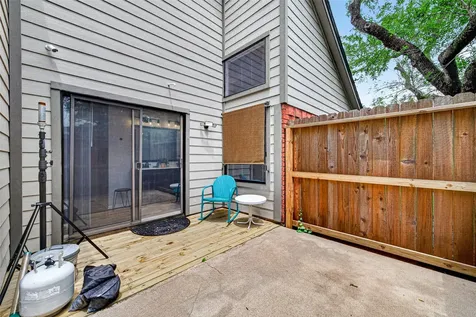 2302 Wigmaker Drive Katy TX 77493
