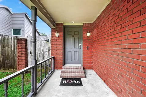2302 Wigmaker Drive Katy TX 77493