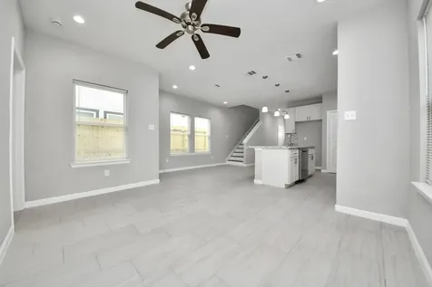 4011 Elmwood Street Houston TX 77051