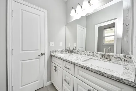 4011 Elmwood Street Houston TX 77051