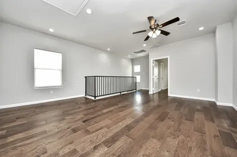 4011 Elmwood Street Houston TX 77051