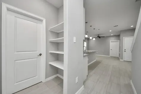 4011 Elmwood Street Houston TX 77051