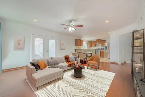 6703 Winton Street Houston TX 77021
