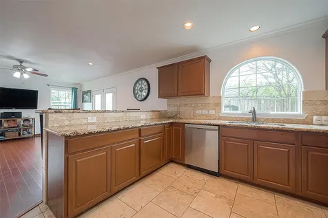 6703 Winton Street Houston TX 77021