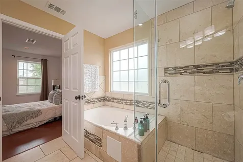 6703 Winton Street Houston TX 77021