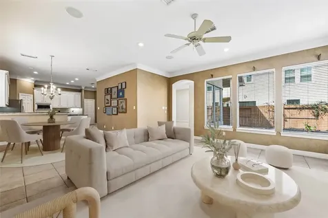 1119 Gardencrest Lane Houston TX 77077