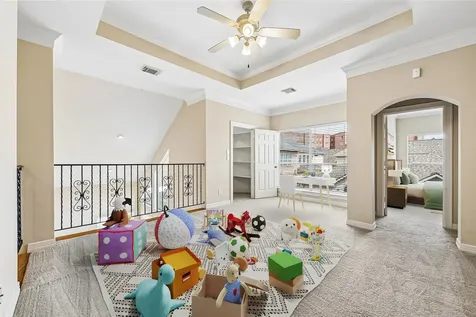 1119 Gardencrest Lane Houston TX 77077