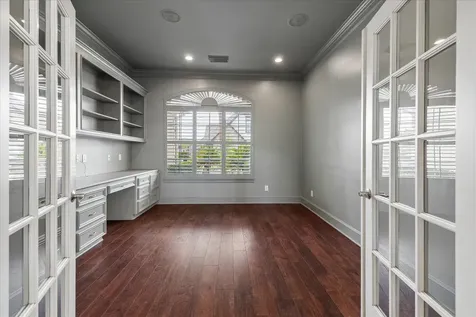 1119 Gardencrest Lane Houston TX 77077