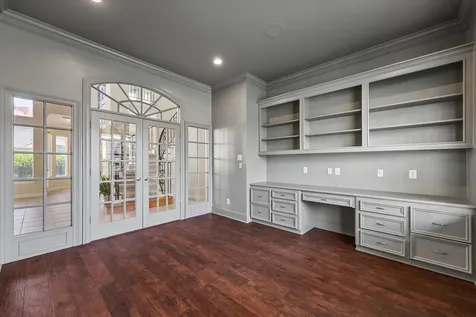1119 Gardencrest Lane Houston TX 77077