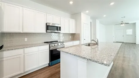 821 Stoney Point Lane Dayton TX 77535