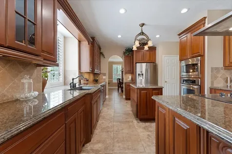 19309 Dianeshire Drive Spring TX 77388