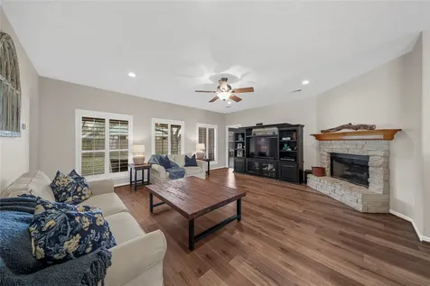 3811 Doveswood Circle Needville TX 77461