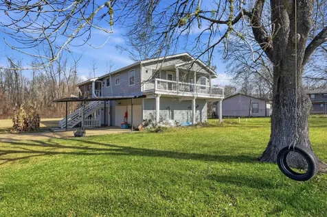 360 S Lakeside Drive Huntsville TX 77320