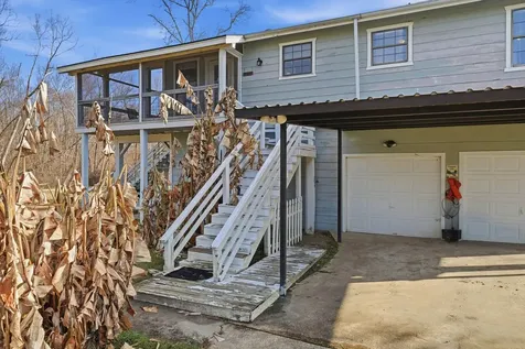 360 S Lakeside Drive Huntsville TX 77320