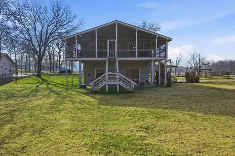 360 S Lakeside Drive Huntsville TX 77320