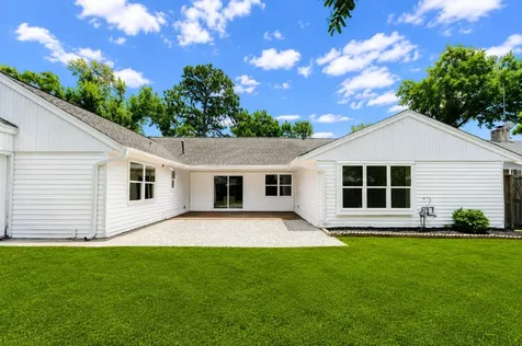 2731 Manila Lane Houston TX 77043