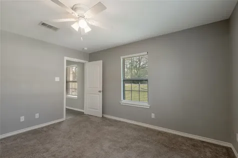 100 Shorewood Drive Riverside TX 77320