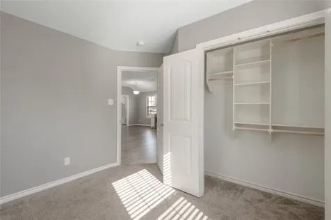 100 Shorewood Drive Riverside TX 77320