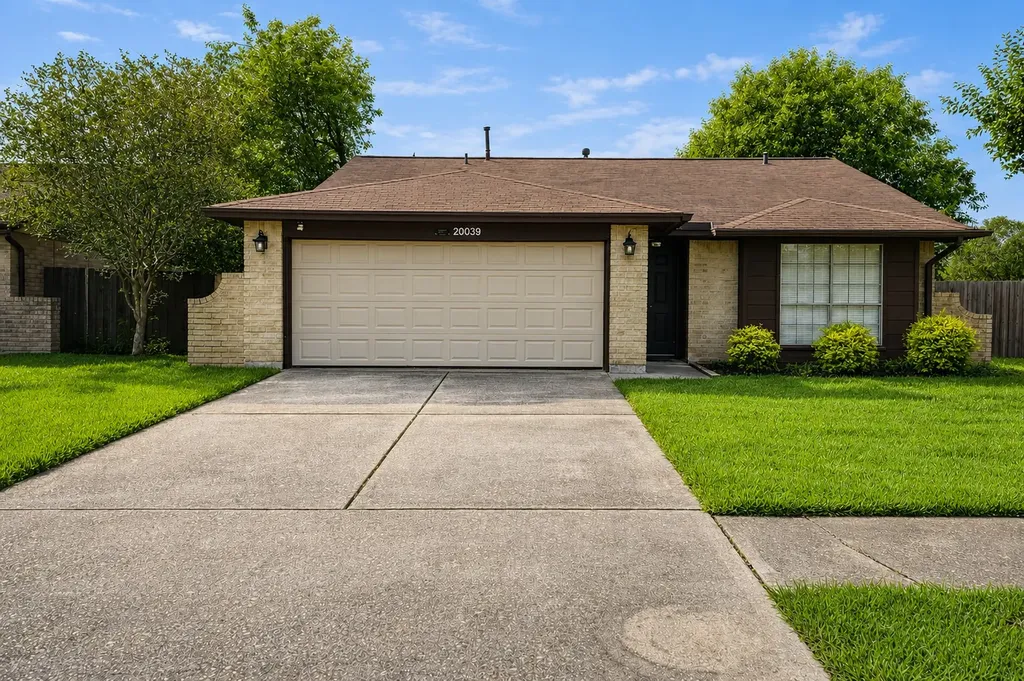 20039 Dawn Mist Drive Humble TX 77346