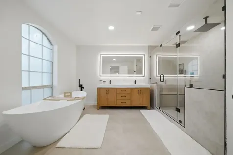 5610 Court Of Lions Street Houston TX 77069