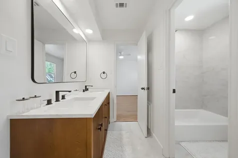 5610 Court Of Lions Street Houston TX 77069