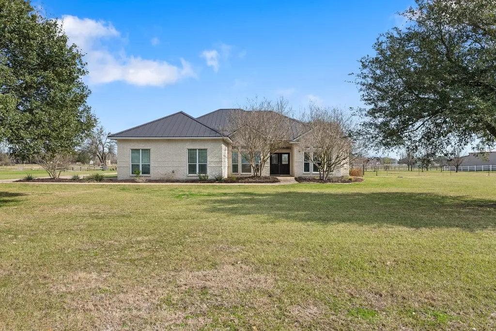3556 Riata Court Bryan TX 77808