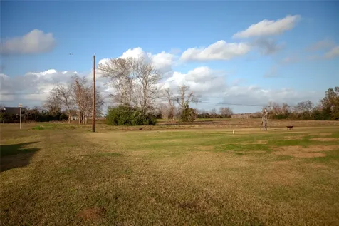 000 Penny Lane Santa Fe TX 77510