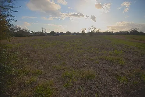 000 Penny Lane Santa Fe TX 77510