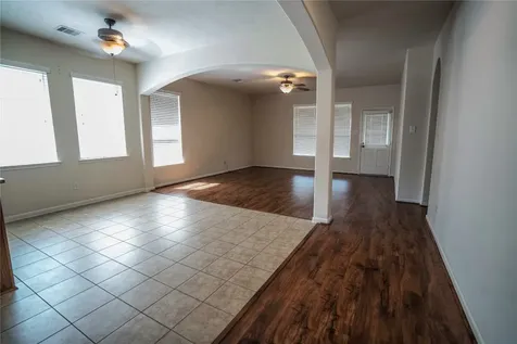 8811 Henrico Lane Rosenberg TX 77469