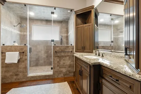 64 Benthaven W Montgomery TX 77356