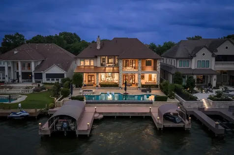 64 Benthaven W Montgomery TX 77356