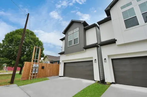 5516 Hardy Street Houston TX 77009