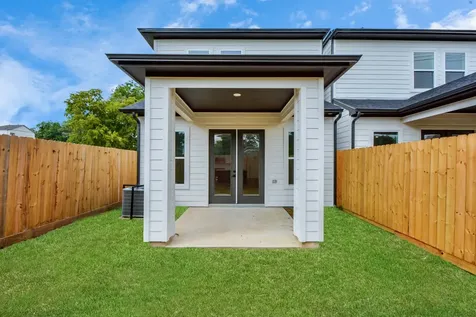 5516 Hardy Street Houston TX 77009