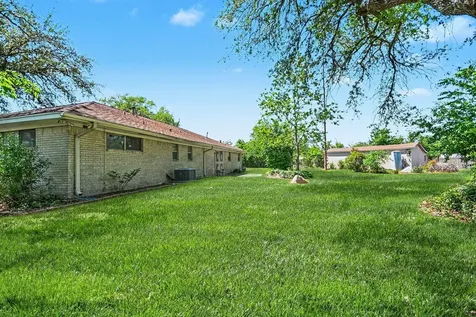 1703 Burnett Drive Baytown TX 77520
