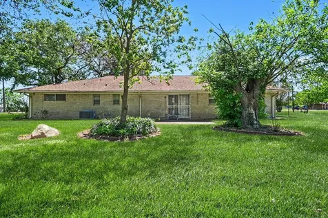 1703 Burnett Drive Baytown TX 77520