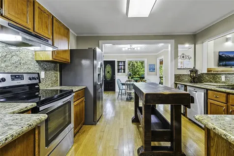 416 Island Drive Livingston TX 77351