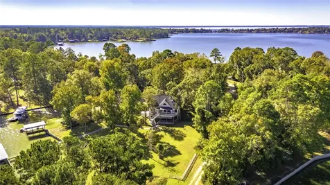 416 Island Drive Livingston TX 77351