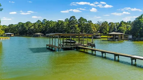 416 Island Drive Livingston TX 77351
