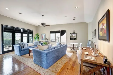 16 Lana Lane B Houston TX 77027