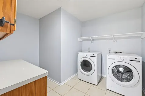 128 Bayou Bend Drive League City TX 77573