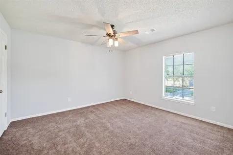 128 Bayou Bend Drive League City TX 77573