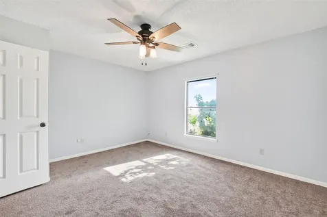 128 Bayou Bend Drive League City TX 77573
