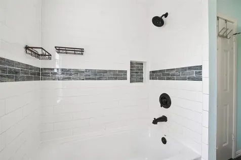 128 Bayou Bend Drive League City TX 77573
