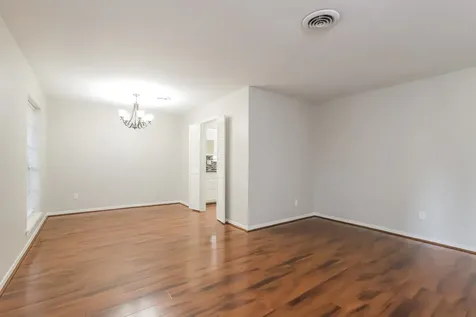 12115 Hillcroft Street Houston TX 77035