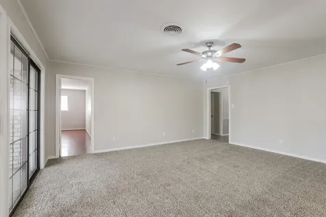 12115 Hillcroft Street Houston TX 77035