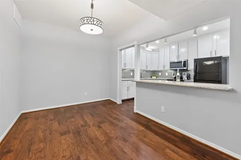 2100 Tanglewilde Street 740 Houston TX 77063