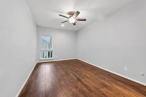 2100 Tanglewilde Street 740 Houston TX 77063