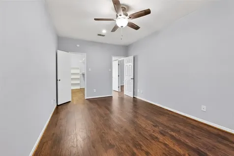 2100 Tanglewilde Street 740 Houston TX 77063