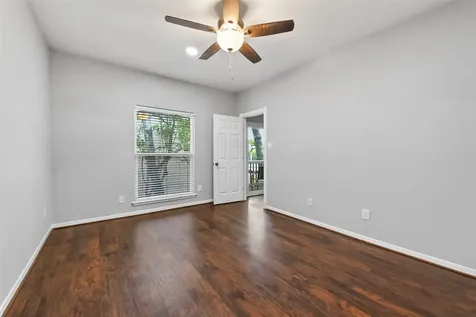 2100 Tanglewilde Street 740 Houston TX 77063