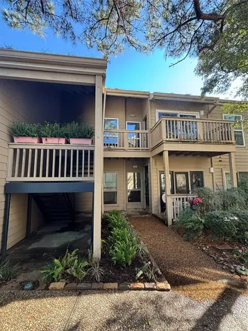 2100 Tanglewilde Street 740 Houston TX 77063